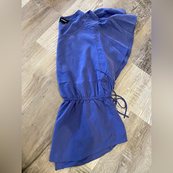 Express Blue Sench Waist Side Tie Bell Sleeve Crewneck Blouse - Picture 2 of 4